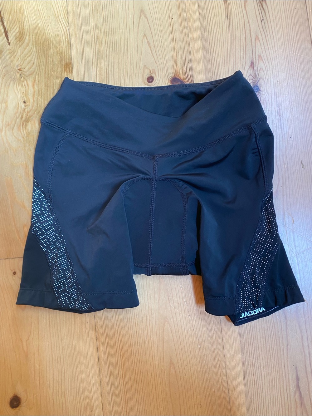 Diadora Women's Black Cycling Bike Shorts with Reflective Side Detail BRAND NEW
